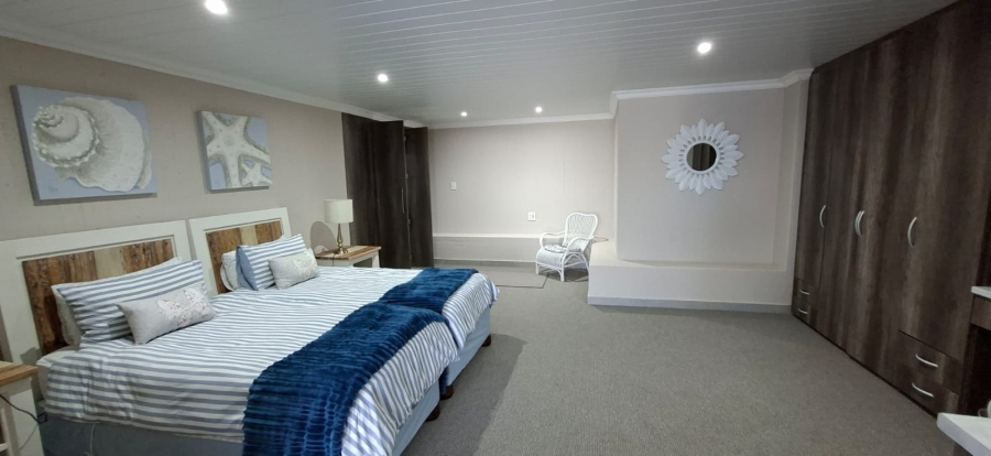 Bedroom Property for Sale in Dana Bay Western Cape
